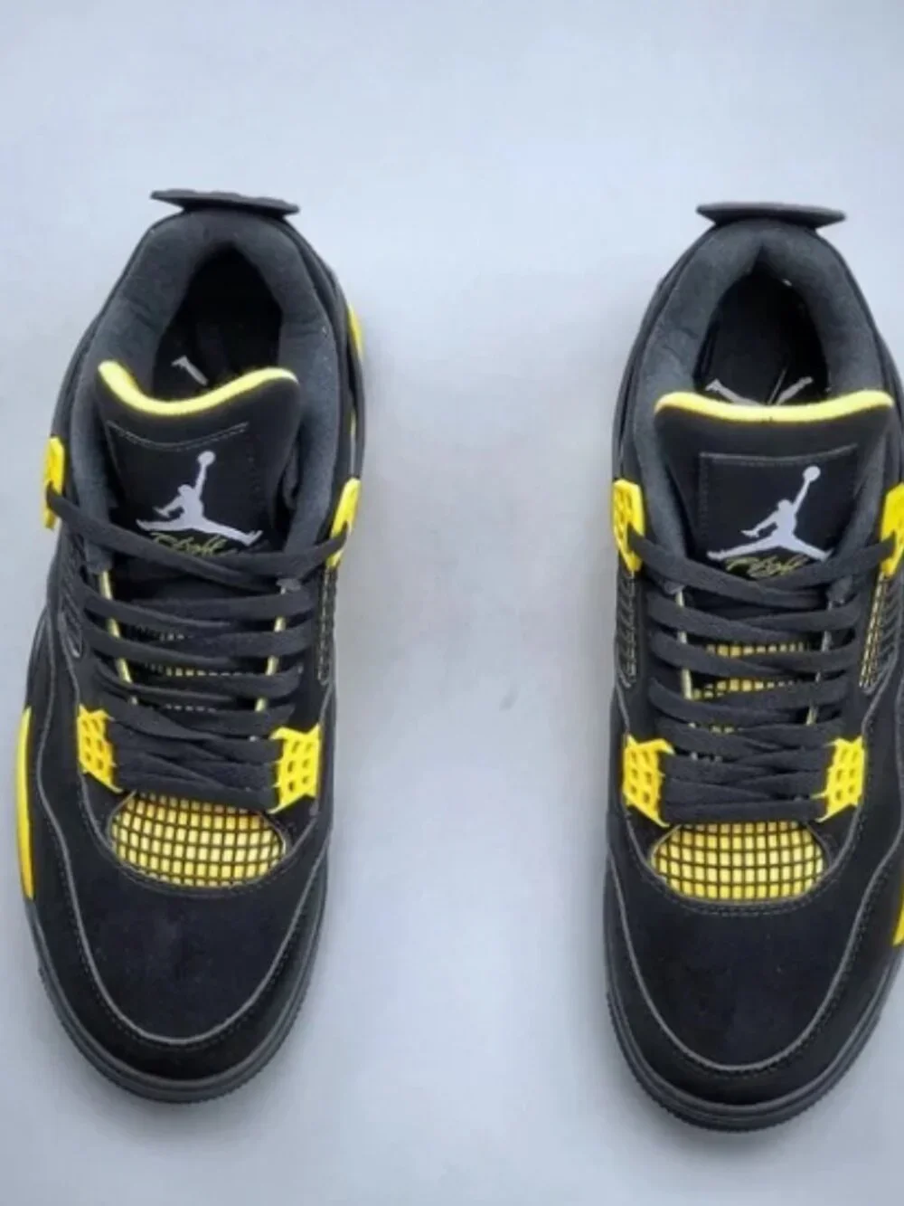 Nike Air Jordan 4 Retro Shoes Thunder 2023 Black Yellow